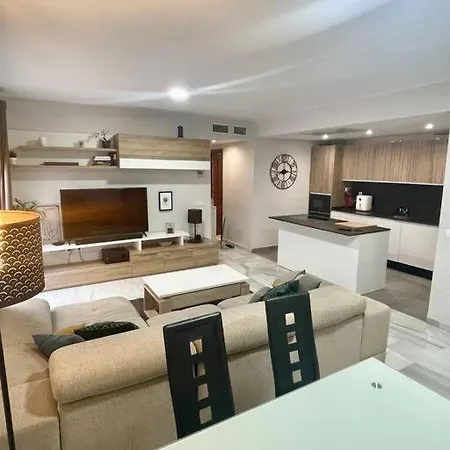 Centrico Con Gran Terraza * Torremolinos